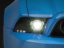 Cargar imagen en el visor de la galería, Raxiom 08-23 Ford Mustang Axial Series HID Bulb Upgrade 6000K