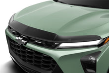 Cargar imagen en el visor de la galería, AVS 2024 Chevrolet Trax Aeroskin Low Profile Acrylic Hood Shield - Smoke