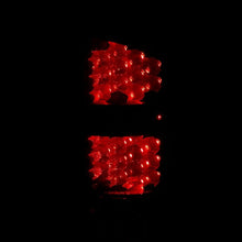 Cargar imagen en el visor de la galería, Raxiom 02-05 Dodge RAM 1500 LED Tail Lights- Black Housing- Clear Lens