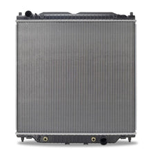 Cargar imagen en el visor de la galería, Mishimoto 2005-2007 Ford F-Series Super Duty Replacement Radiator