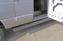 Cargar imagen en el visor de la galería, Deezee Universal Running Board Rough Step (55In Aluminum)