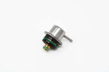 Load image into Gallery viewer, Aeromotive VaporWorx Fuel Pressure Regulator for Gen 5/6 LS3 Fuel Module - 4 Bar/60 PSI