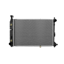 Cargar imagen en el visor de la galería, Mishimoto Ford Mustang 3.8L Replacement Radiator 1997-2004