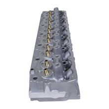 Cargar imagen en el visor de la galería, Edelbrock Jeep 4.0L I6 Victor CNC Cylinder Head