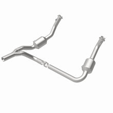 Cargar imagen en el visor de la galería, MagnaFlow 10-11 Jeep Wrangler 3.8L Direct Fit CARB Compliant Catalytic Converter