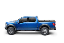 Cargar imagen en el visor de la galería, Extang 21-23 Ford F-150 (8ft. 2in. Bed) Solid Fold ALX