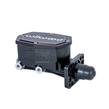 Cargar imagen en el visor de la galería, Wilwood Compact Tandem Master Cylinder w/ Mopar 4 Bolt Flange 1in Bore - Black