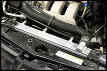 Cargar imagen en el visor de la galería, Mishimoto 01-05 Dodge Neon SRT-4 Manual Aluminum Radiator