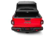 Cargar imagen en el visor de la galería, Extang 2020 Jeep Gladiator (JT) (w/Rail System) Solid Fold 2.0