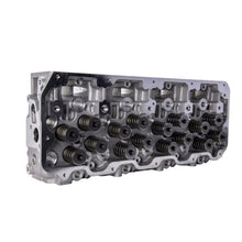 Cargar imagen en el visor de la galería, Fleece Performance 01-04 GM Duramax LB7 Freedom Cylinder Head w/Cupless Injector Bore (Driver Side)