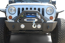 Cargar imagen en el visor de la galería, DV8 Offroad 07-18 Jeep Wrangler JK/JL FS-13 Steel Stubby Front Bumper w/ Fog Lights