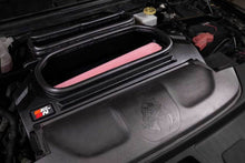 Cargar imagen en el visor de la galería, K&amp;N 2021-2022 Dodge RAM 1500 TRX V8-6.2L Aircharger Intake