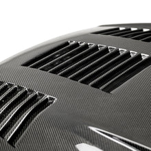 Load image into Gallery viewer, Seibon 2017-2018 Nissan GTR R35 GTII-Style Carbon Fiber Hood