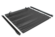 Cargar imagen en el visor de la galería, Lund 15-17 Chevy Colorado (5ft. Bed) Genesis Roll Up Tonneau Cover - Black