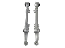 Cargar imagen en el visor de la galería, Skunk2 94-01 Acura Integra Front Lower Control Arm - Hard Rubber Bushing