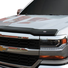 Cargar imagen en el visor de la galería, Westin 2016-2018 Chevrolet Silverado 1500 Wade Platinum Bug Shield - Smoke