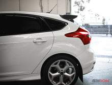 Cargar imagen en el visor de la galería, Seibon 12-13 Ford Focus OEM Style Carbon Fiber Rear Spoiler