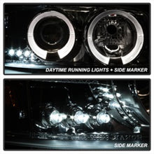 Cargar imagen en el visor de la galería, Spyder GMC Sierra 1500/2500/3500 99-06 Projector Headlights LED Halo LED Smoke PRO-YD-CDE00-HL-SMC