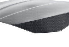 Cargar imagen en el visor de la galería, Seibon 10-13 BMW 5 Series and M5 Series (F10) OEM-Style Carbon Fiber Hood