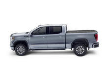 Load image into Gallery viewer, UnderCover 07-22 Toyota Tundra 6.5ft Triad Bed Cover