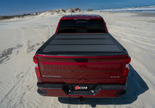 Cargar imagen en el visor de la galería, BAK 2022+ Toyota Tundra 5.5ft Bed BAKFlip MX4 Bed Cover