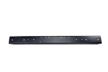 Cargar imagen en el visor de la galería, Omix Front Bumper 97-06 Jeep Wrangler