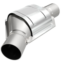 Cargar imagen en el visor de la galería, MagnaFlow Conv Universal 2.25 Angled Inlet OEM