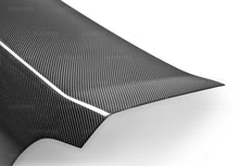 Cargar imagen en el visor de la galería, Seibon 06-07 Subaru WRX/STi OEM Carbon Fiber Trunk Lid **does not fit 02-05 models