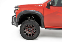 Cargar imagen en el visor de la galería, Bushwacker 19-21 Chevrolet Silverado 1500 Pocket Style Flares Font 2pc - Black