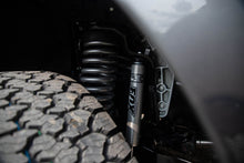 Cargar imagen en el visor de la galería, Roush 17-23 Ford F-250/F-350 Super Duty Suspension Kit