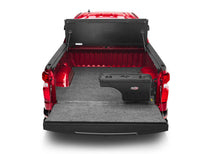 Cargar imagen en el visor de la galería, UnderCover 2022 Nissan Frontier Ext/Crew All Beds Passenger Side Swing Case - Black Smooth