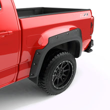 Cargar imagen en el visor de la galería, EGR 15-22 Chevrolet Colorado Bolt-On Style Fender Flares - Set - Black