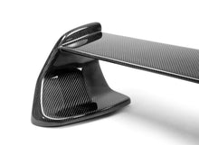 Cargar imagen en el visor de la galería, Seibon 02-07 Subaru WRX CW Carbon Fiber Rear Spoiler