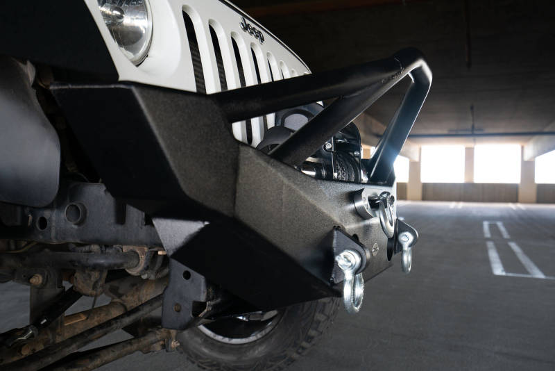 DV8 Offroad 07-18 Jeep Wrangler JK/JL FS-12 Mid Length Steel Front Bumper w/ Fog Lights