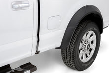 Cargar imagen en el visor de la galería, Bushwacker 17-19 Ford F-250 Super Duty w/ 81.8in Bed DRT Style Flares 4pc - Black