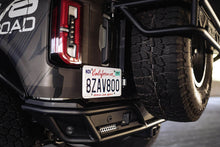 Cargar imagen en el visor de la galería, DV8 Offroad 21-23 Ford Bronco Rear License Plate Relocation Bracket