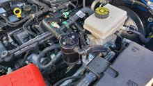 Cargar imagen en el visor de la galería, J&amp;L 21-21.5 Ford Bronco 2.3L Ecoboost Passenger Side 3.0 Oil Separator - Black Anodized