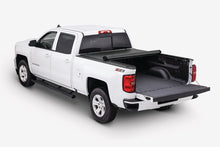 Cargar imagen en el visor de la galería, Tonno Pro 2019 GMC Sierra 1500 Fleets 5.8ft Lo-Roll Tonneau Cover