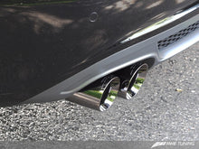 Cargar imagen en el visor de la galería, AWE Tuning Audi B8 A4 Touring Edition Exhaust - Single Side Polished Silver Tips