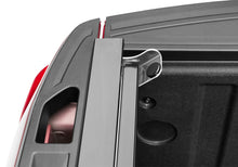 Cargar imagen en el visor de la galería, BAK 19-20 Chevy Silverado 5ft 8in Bed (New Body Style) Revolver X2