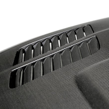 Cargar imagen en el visor de la galería, Seibon 08-11 BMW 1 Series (E81/E82) 2DR/HB GTR-Style Carbon Fiber Hood