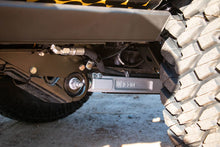 Cargar imagen en el visor de la galería, ICON 21-23 Ford Bronco Rear 2.5 VS RR Coilover Kit Heavy Rate Spring