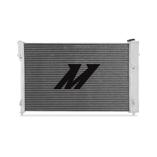 Cargar imagen en el visor de la galería, Mishimoto 02-05 Holden Commodore VY V6 Aluminum Radiator