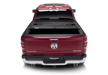 Cargar imagen en el visor de la galería, UnderCover 19-23 Ram 1500 5.7ft Armor Flex Bed Cover - Matte Black