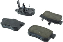 Cargar imagen en el visor de la galería, StopTech 05-16 Honda CR-V Street Rear Brake Pads