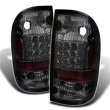 Cargar imagen en el visor de la galería, Spyder Toyota Tacoma 01-04 LED Tail Lights Smoke ALT-YD-TT01-LED-SM