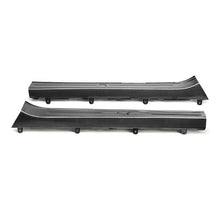 Cargar imagen en el visor de la galería, Seibon 09-10 Nissan GTR R35 OEM Style Carbon Fiber Door Sills (Pair)