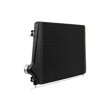 Cargar imagen en el visor de la galería, Mishimoto 17-19 GM L5P Duramax Intercooler Kit - Black w/ WBK Pipes