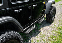 Cargar imagen en el visor de la galería, N-Fab RS Nerf Step 18-21 Jeep Wrangler JL (2 Door) - Crew Cab - Tex. Black