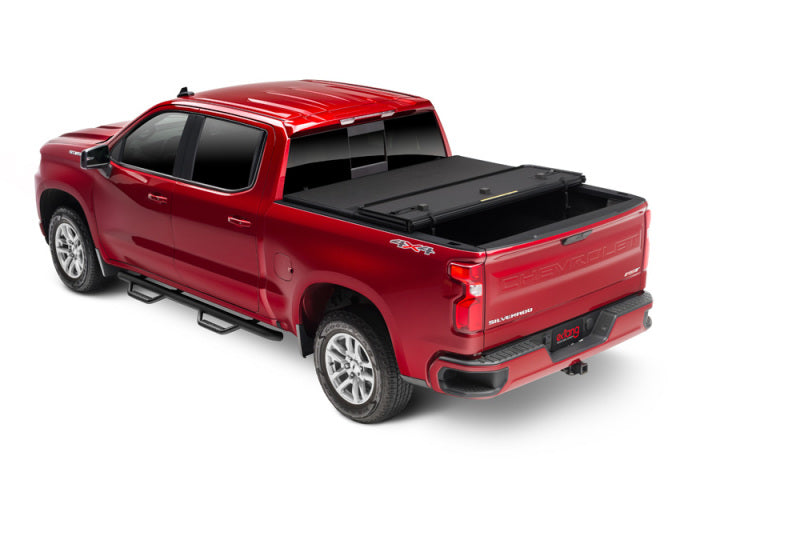 Extang 2019 Chevy/GMC Silverado/Sierra 1500 (New Body Style - 5ft 8in) Solid Fold 2.0